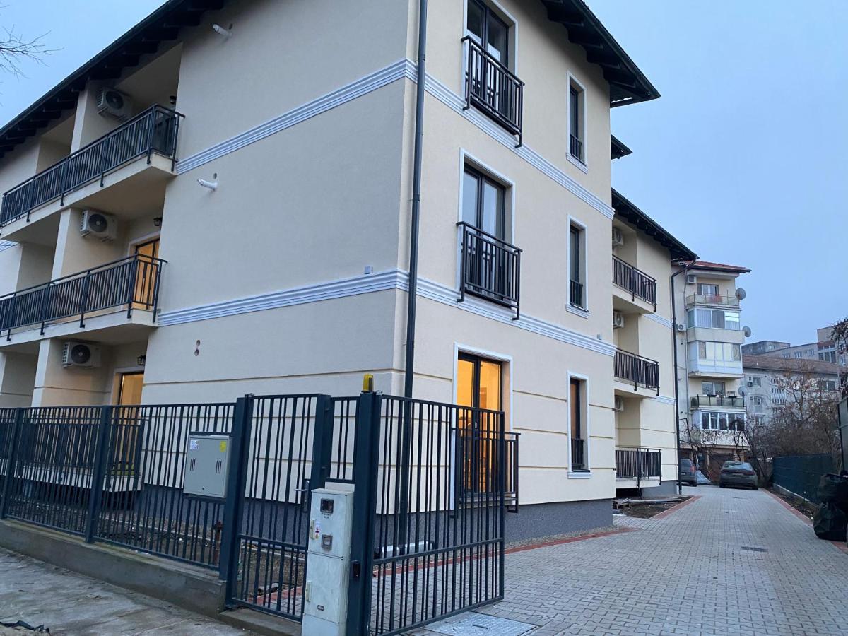 Glam Apartments Lipatti Near Iulius Mall And City Center 티미쇼아라 외부 사진