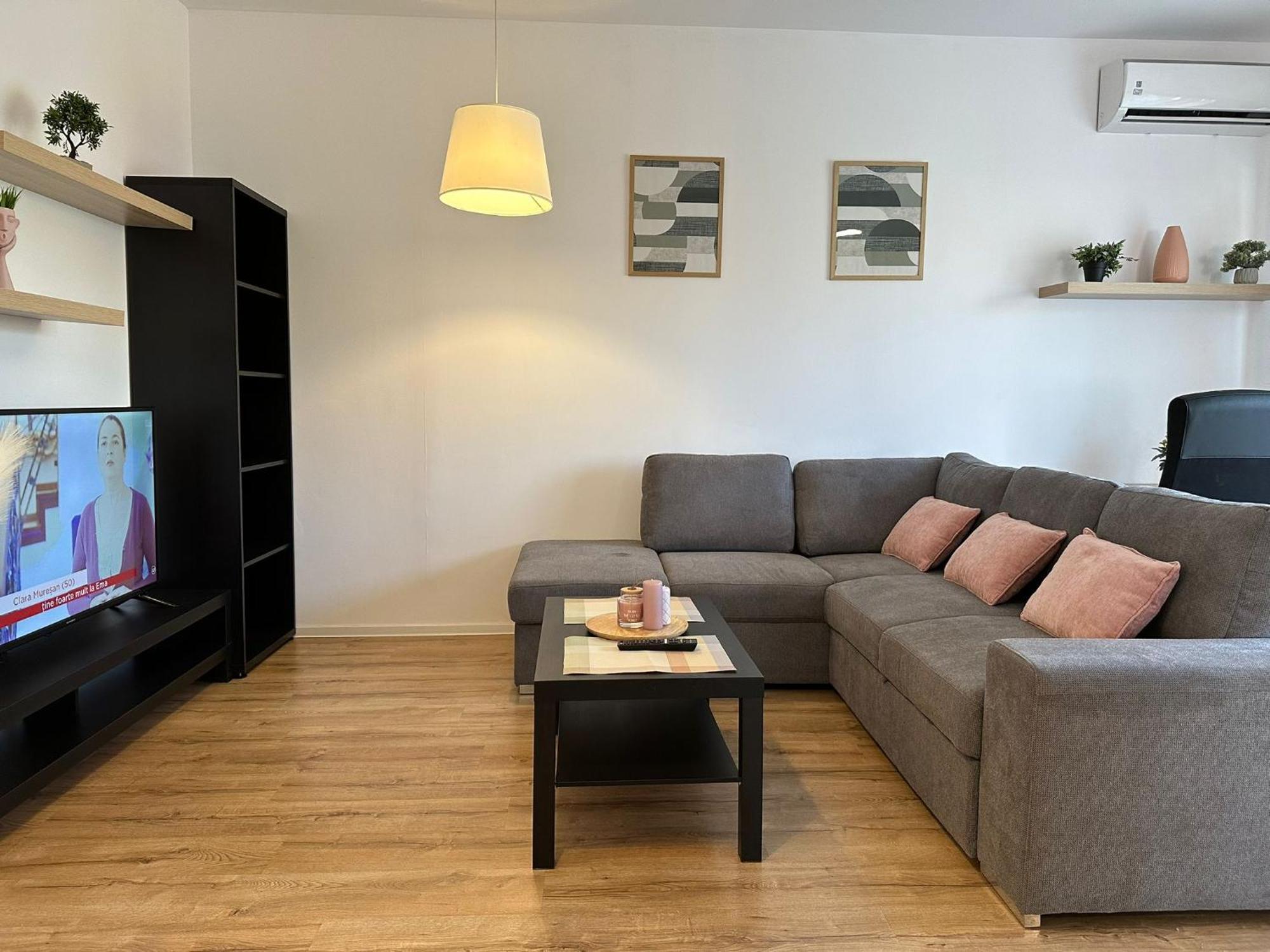 Glam Apartments Lipatti Near Iulius Mall And City Center 티미쇼아라 외부 사진