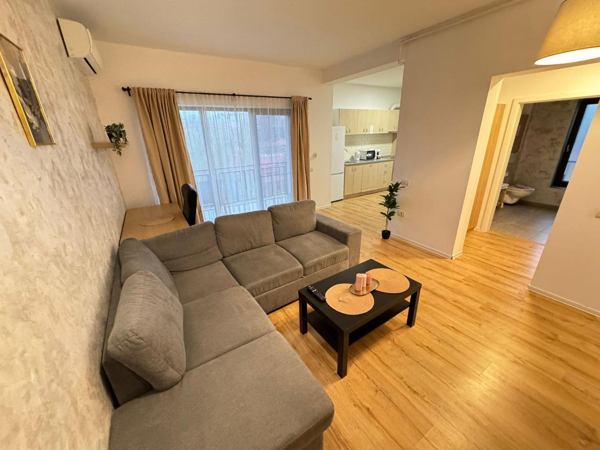 Glam Apartments Lipatti Near Iulius Mall And City Center 티미쇼아라 외부 사진