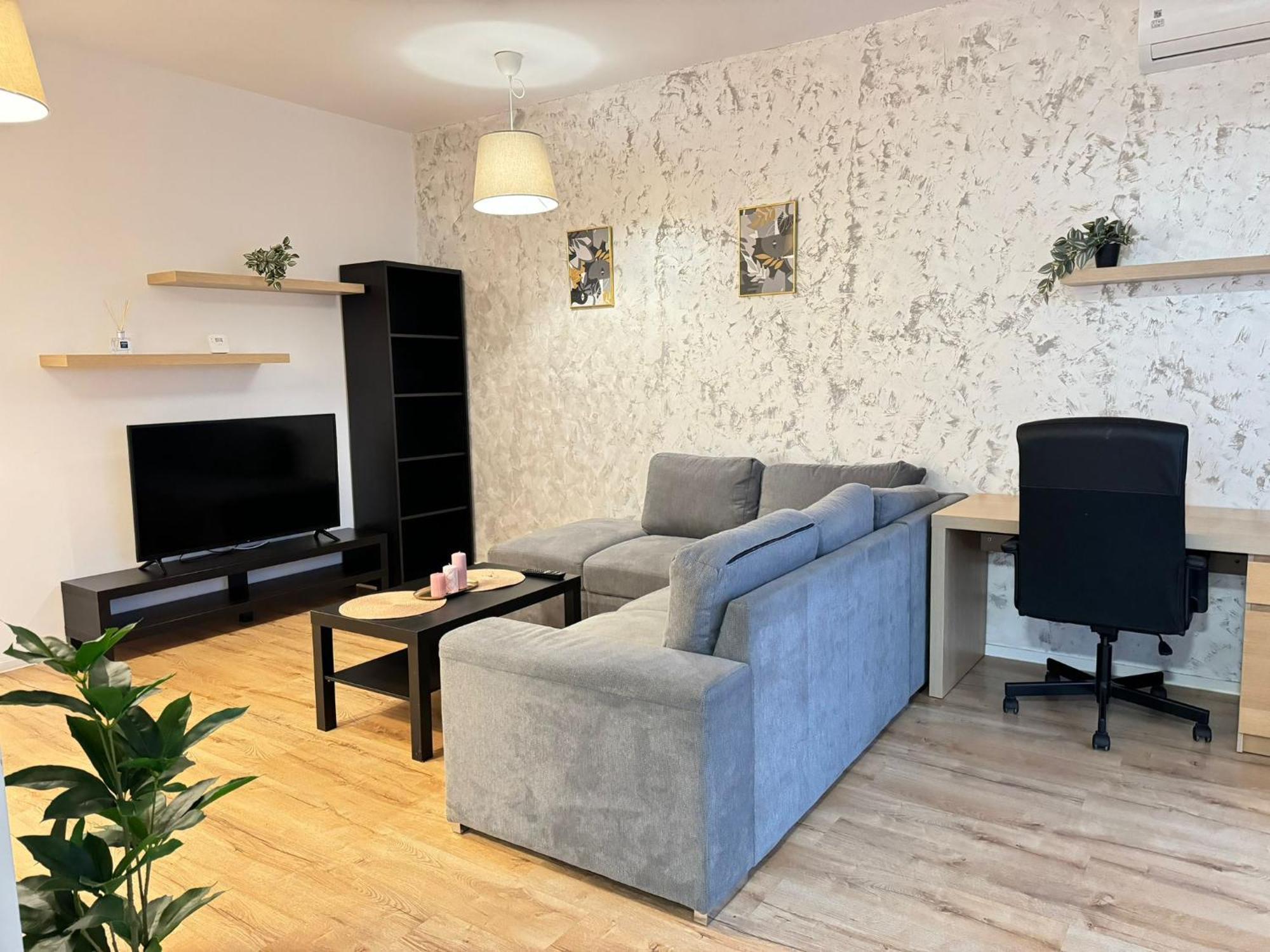 Glam Apartments Lipatti Near Iulius Mall And City Center 티미쇼아라 외부 사진