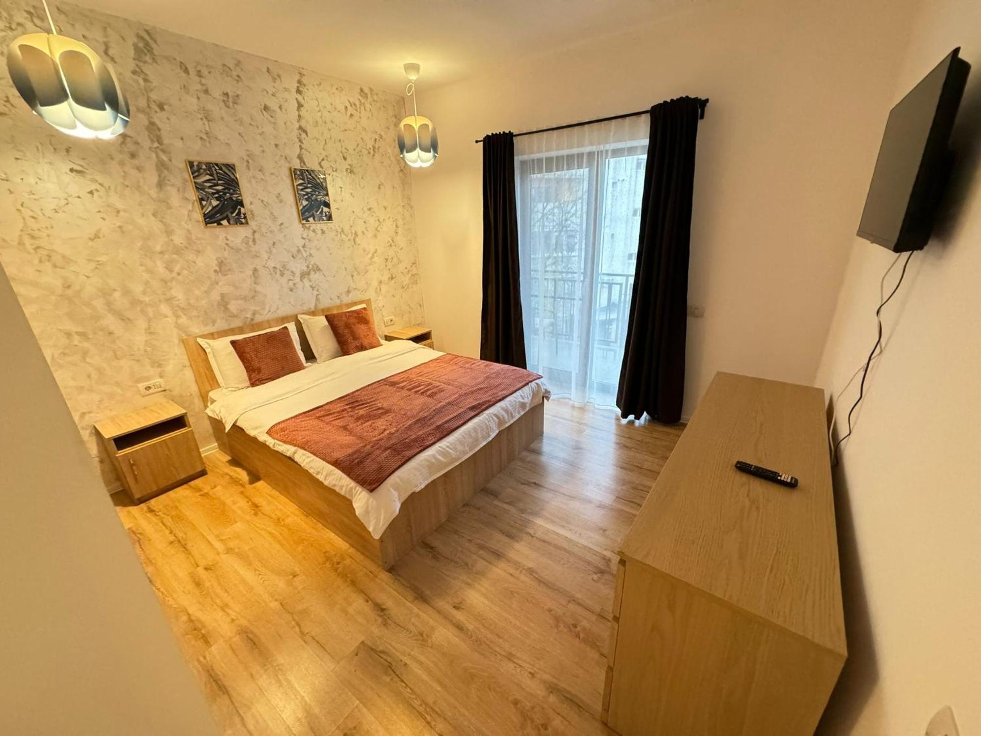 Glam Apartments Lipatti Near Iulius Mall And City Center 티미쇼아라 외부 사진