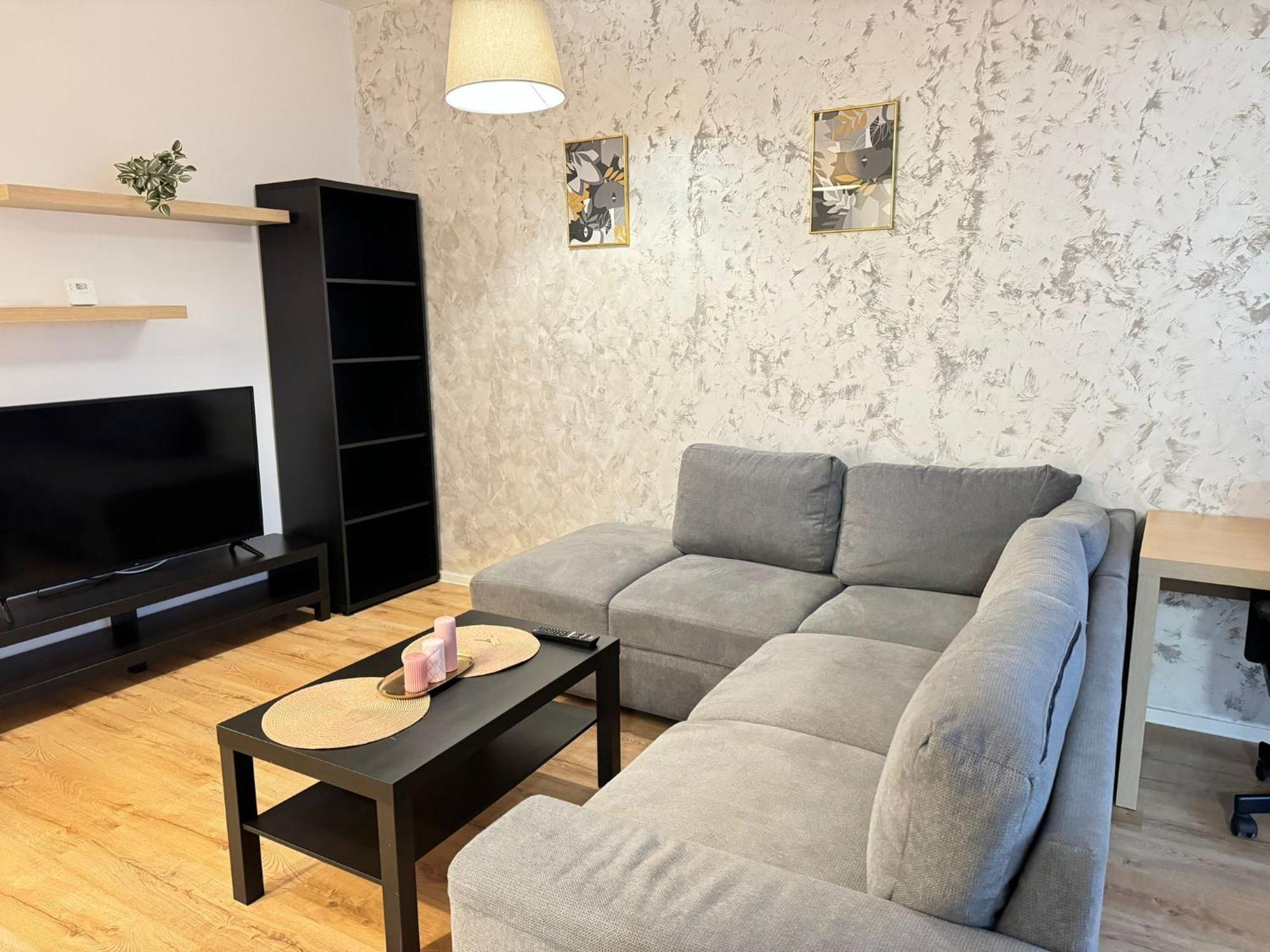 Glam Apartments Lipatti Near Iulius Mall And City Center 티미쇼아라 외부 사진